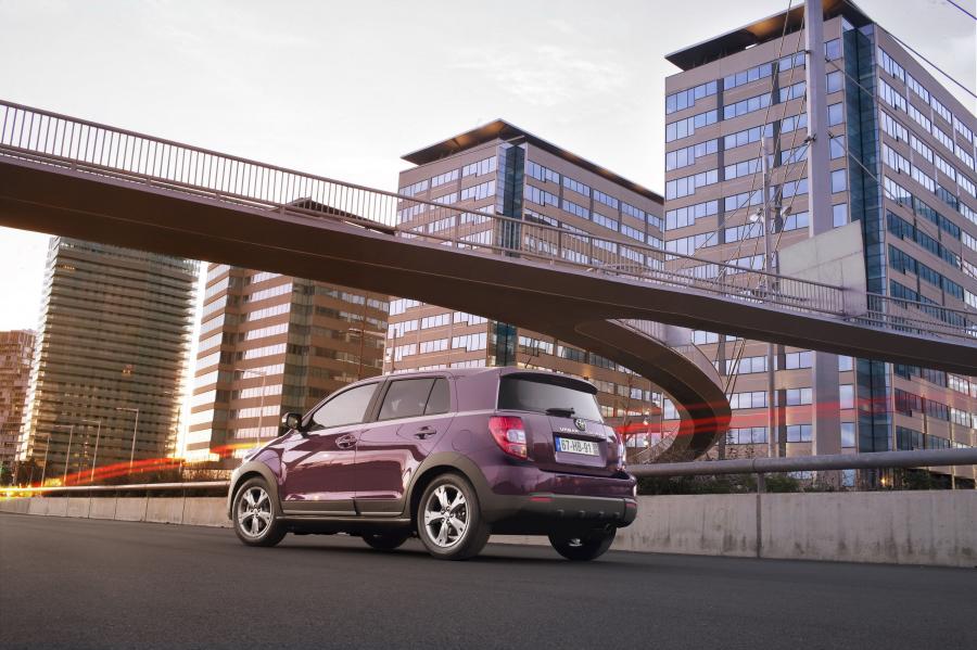  Toyota Urban Cruiser 2009 года  (фото 57 из 113)